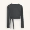 Wickel-T-Shirt aus geripptem Baumwollmischgewebe Wickel-T-Shirt aus geripptem Baumwollmischgewebe